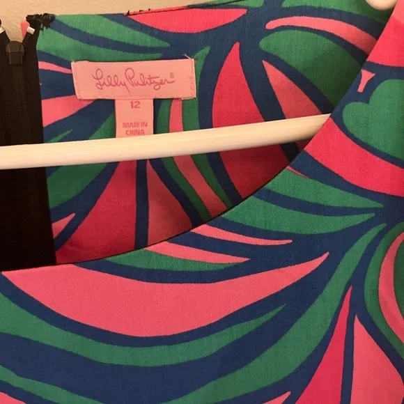 Lilly Pulitzer Black / Floral Shift Dress - Picture 4 of 4